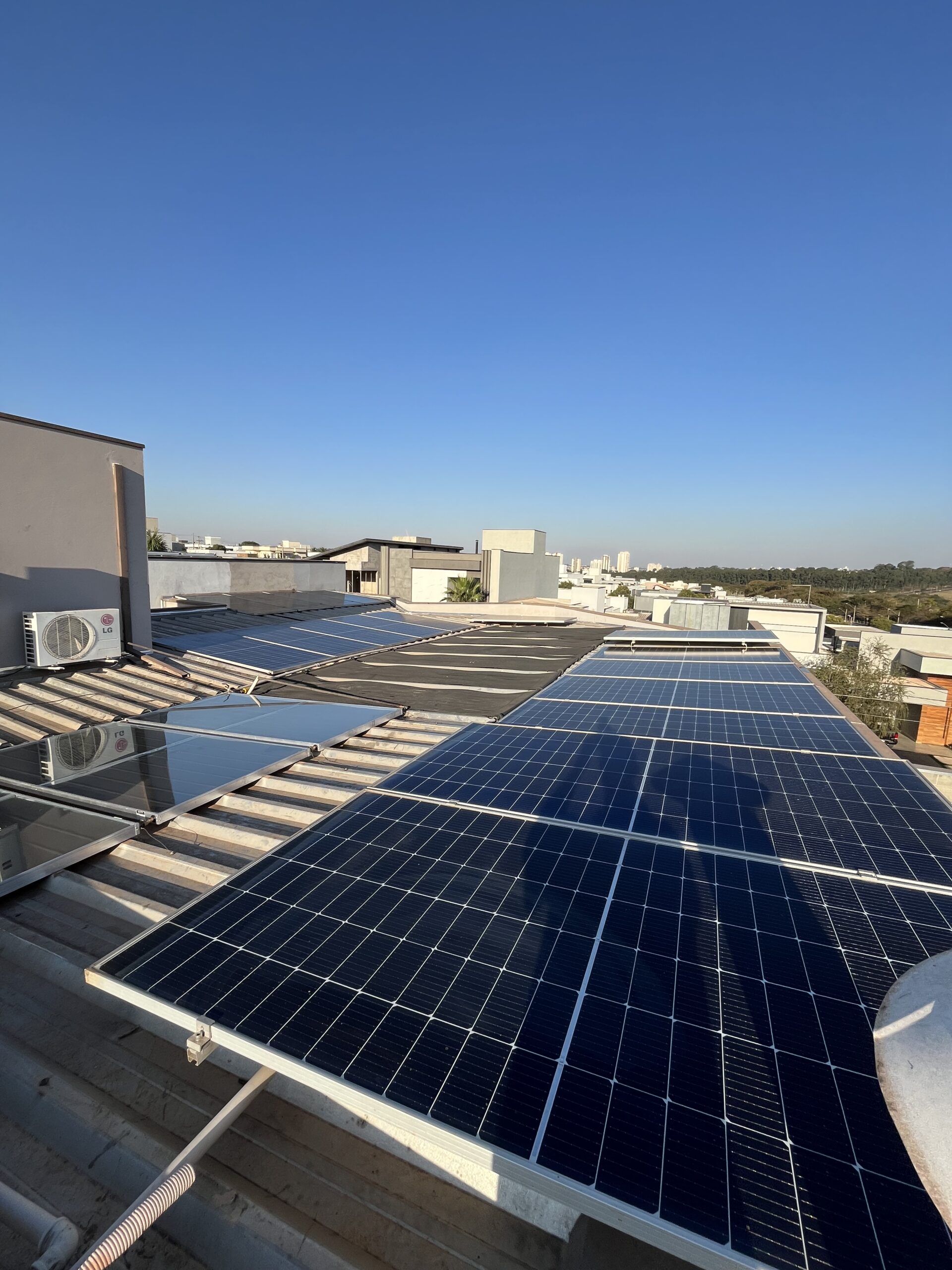 EDE9839D-7938-4C99-987A-F135725702FE